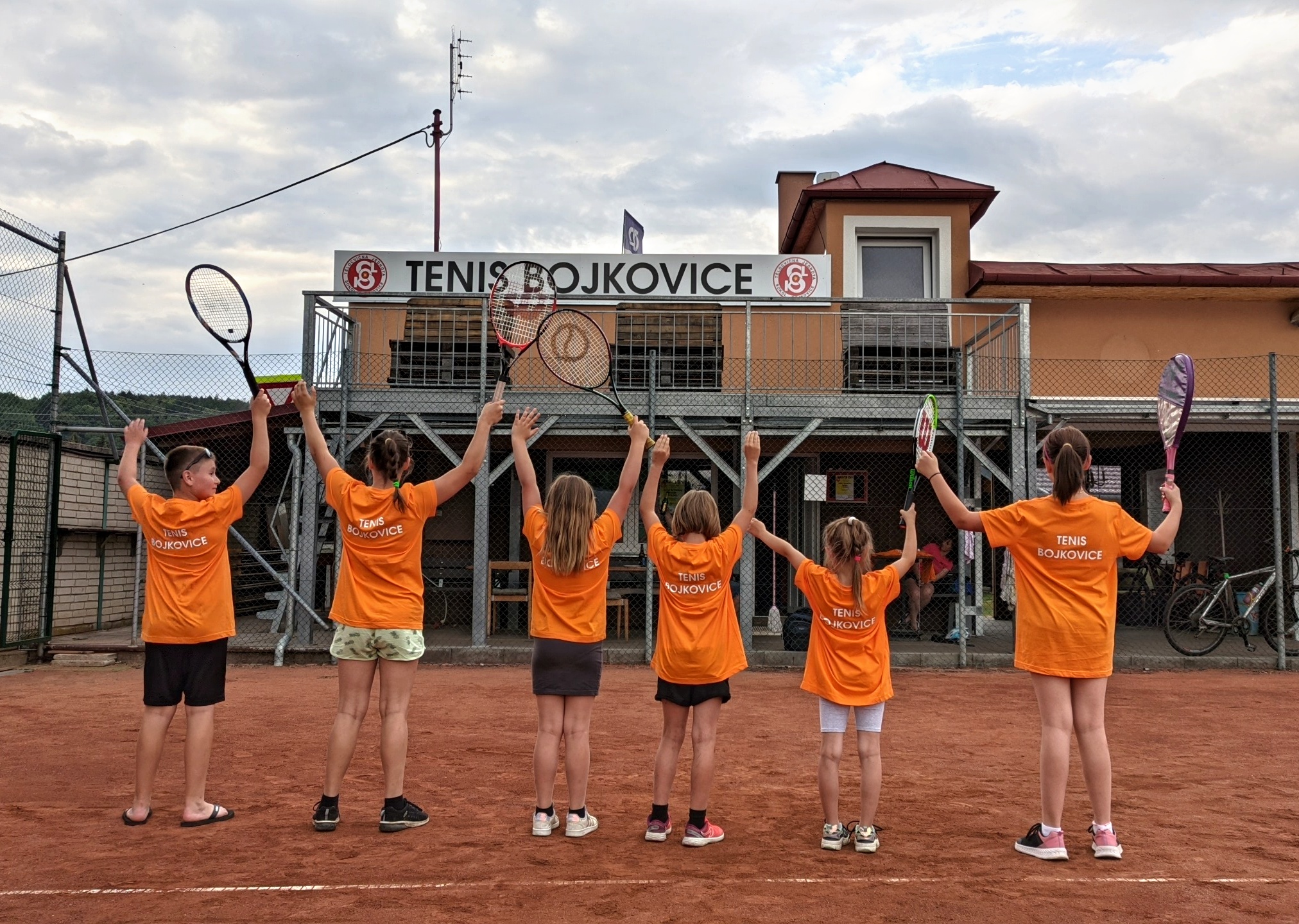 PXL_20220624_171829257.jpgA