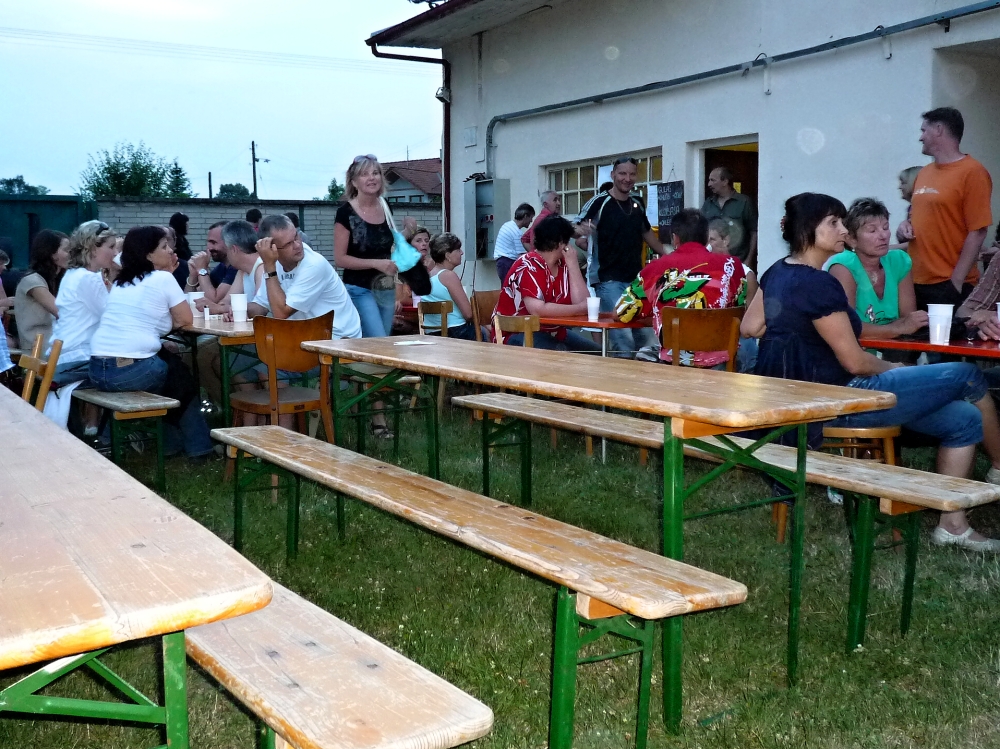 Ještě než se setmělo.jpg